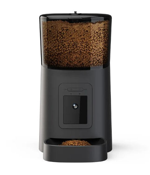 The Dinner Cam — Automatic Pet Feeder with 1080p Camera